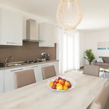 Casa Tiziana - Apulianstay Group Apartment *
